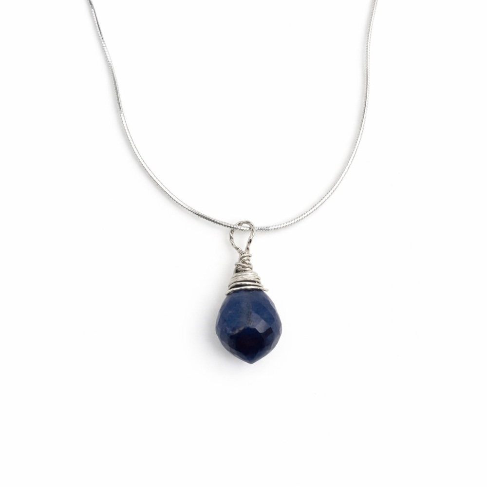 N7053 Sapphire Snake Chain Necklace